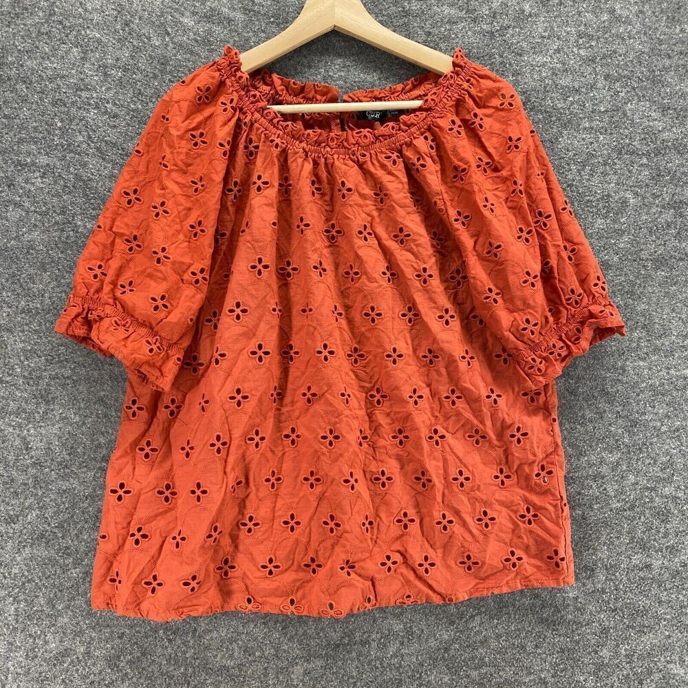 Cure Blouse Women L Large Red Floral Embroidered Short Sleeve Round Neck Cotton